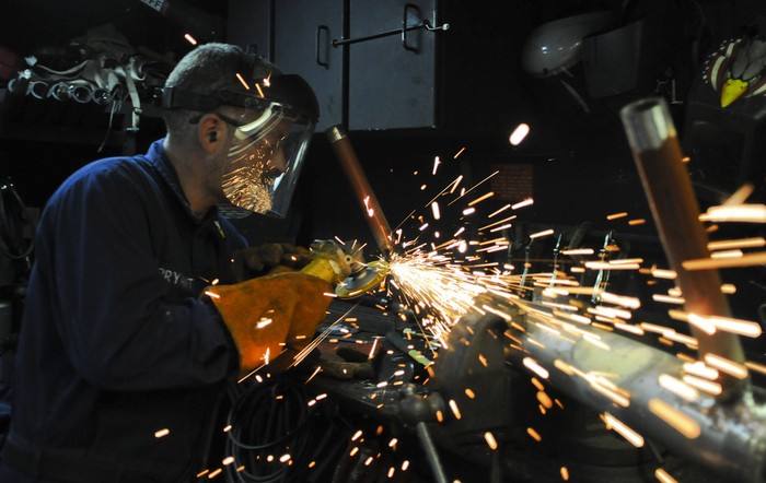 Gipuzkoako industria-enpresak "gero eta kezkatuago" daude "merkatuaren ziurgabetasunarekin"