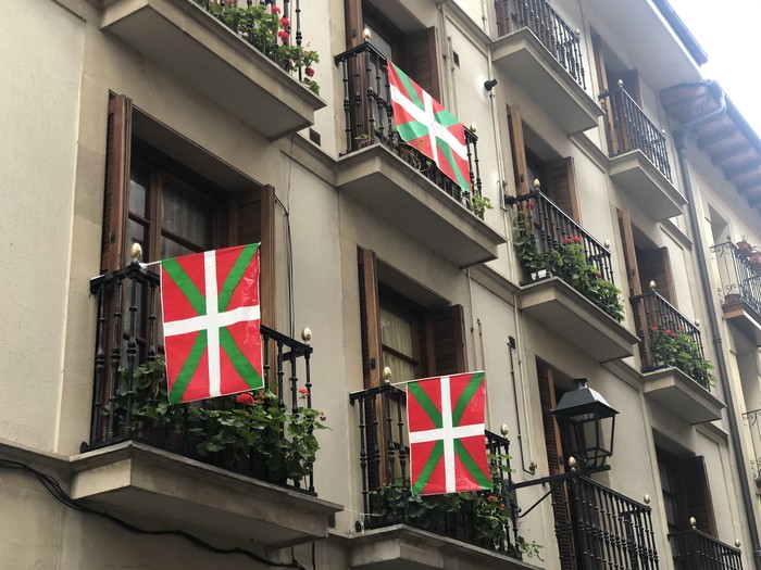 Aberri Eguna ospatuko da Iruñean, Bilbon eta Gernikan