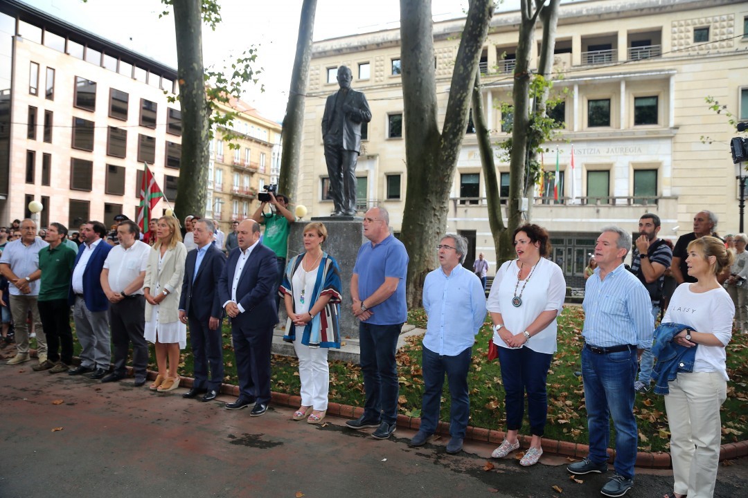 Ortuzar: “Hainbat euskal herritarrek pentsa lezakete: ‘Diputatuen Kongresuan nahi ez bagaituzte, ez dakit nik zer egiten dugun Estatu honen barruan”