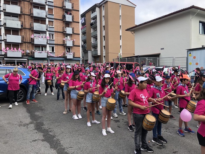 30. urteurrena du aurten Arizmendi Ikastolako Santa Teresa guneko danborradak