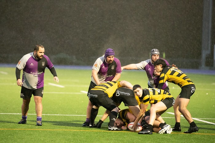 Liderraren aurrean aurpegia eman du Kanpanzar Arrasatek