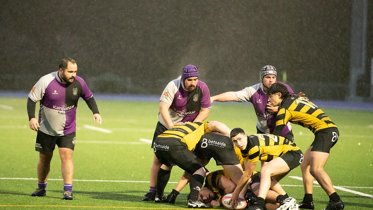 Liderraren aurrean aurpegia eman du Kanpanzar Arrasatek