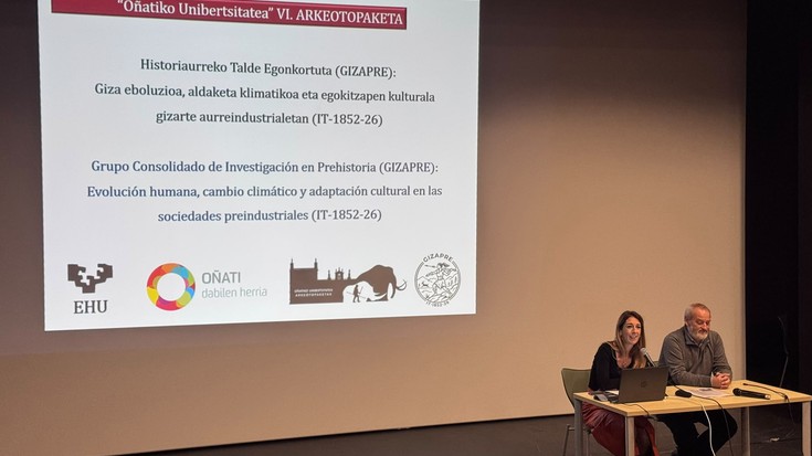 Oñatiko arkeotopaketen VI. edizioa ari dira egiten kultura etxean