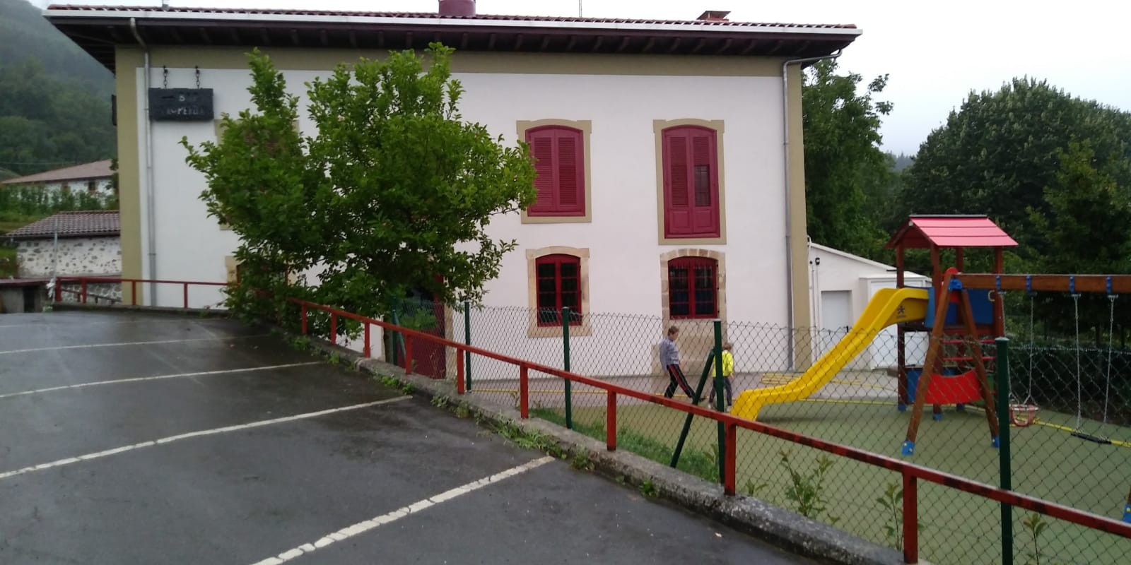 Plater tradizionalak eskainiko dituzte Txopekua berrituan