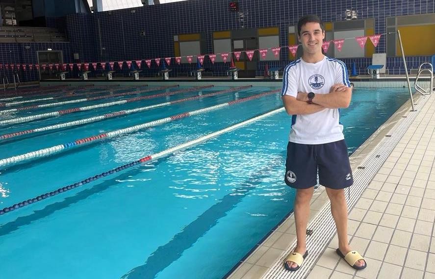 Asier Perez: "Itzela da 50 urtez igeriketa taldeari eustea"