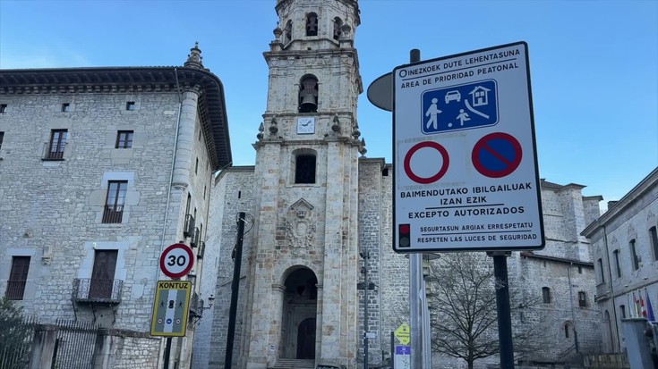 Bergarako trafiko ordenantzan aldaketak txertatzea onartu du udalbatzak aho batez