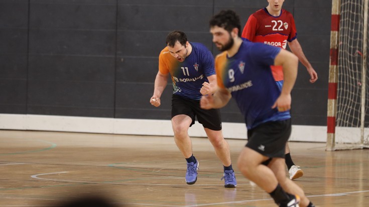 'Play-off' postuengatik lehian ibiliko dira bergararrak eta oñatiarrak zapatuan