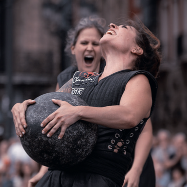 'Euskal Herria zure begietatik' erakusketa