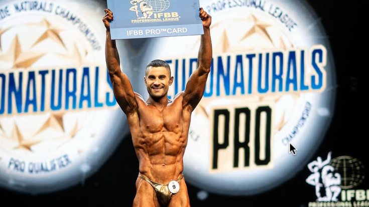 Kulturista profesional bilakatu da Joseba Martin