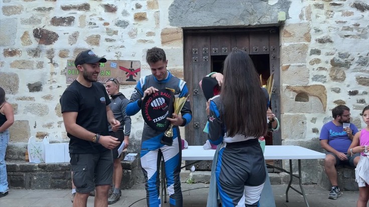Mende laurdena beteta, beste urte askotarako prest Aramaioko Rallysprinta