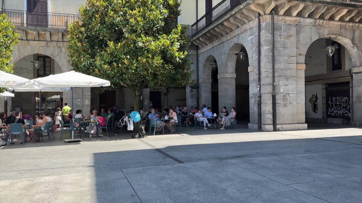 Esklerosi anizkoitzari ikusgarritasuna eman diote Oñatin