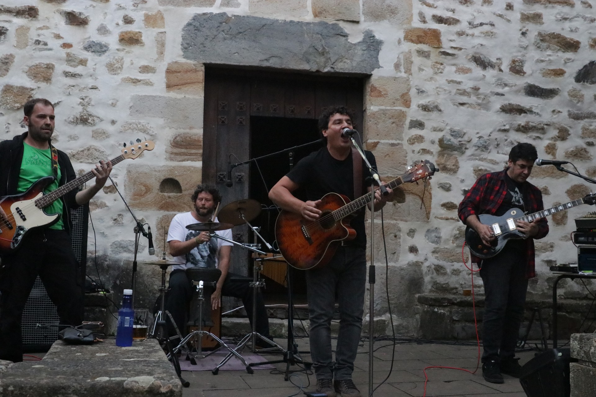 Gasteizko blues eta rock doinuekin Sastiñara