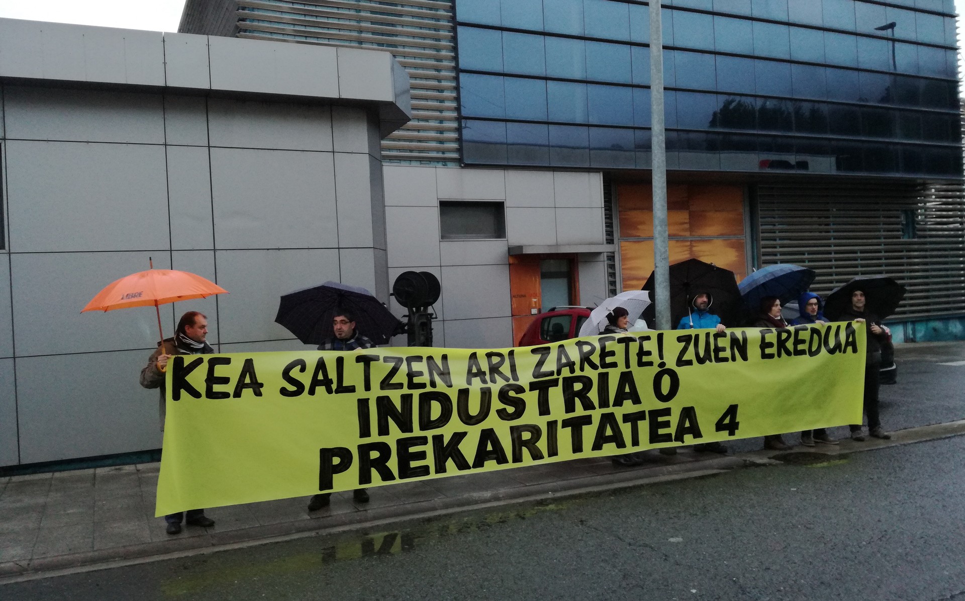 LABek "beste industria politika bat" eskatu du Gipuzkoako Ogasun diputatuaren aurrean