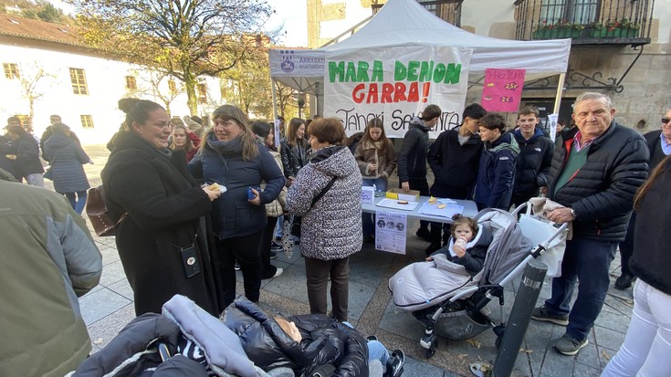 Gaztelupeko ikasleek 800 euro baino gehiago batu dituzte 'Mara, Denon Garra' kanpainan