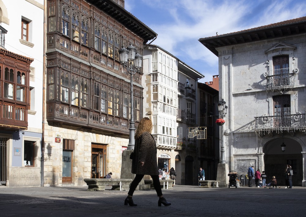 Hiriburuen atzetik, Arrasatek erregistratu ditu positibo gehien azken probetan