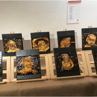 'Lur bustian bertsolariak' erakusketa