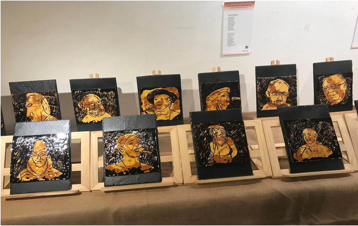 'Lur bustian bertsolariak' erakusketa