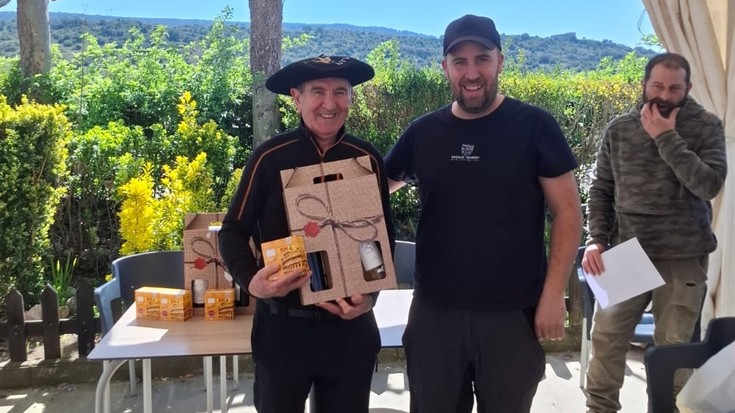 Aldaypek antolatutako ehiza txikiko txapelketan Andoni Etxenausia eta Alberto Oiarzabal izan dira garaile