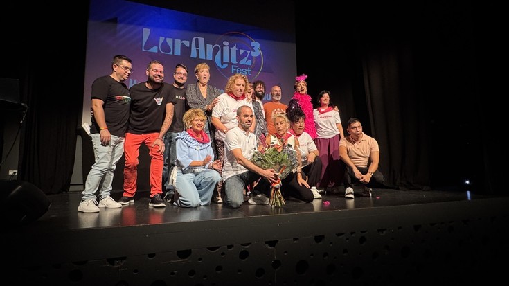 Jonathan Galan eskoriatzarraren lana aitortu dute Lur Anitz Fest jaialdian