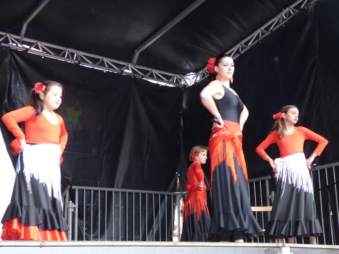 'Apirileko feria' dantzan ospatuko dute bihar, Maledantza lokalean