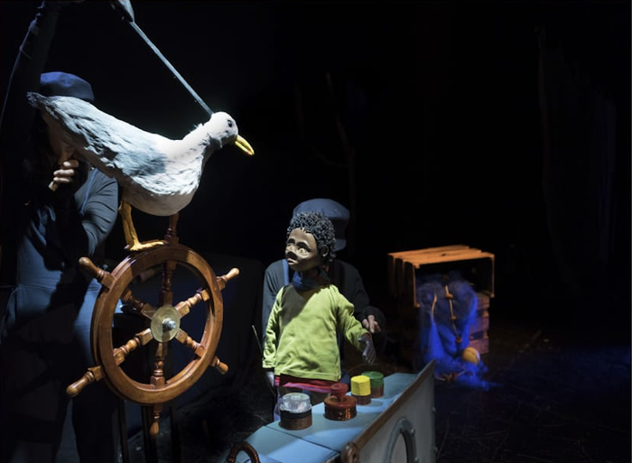 'Gure kanoa' antzezlana umeentzat