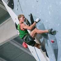 Hitzaldia, Mikel Linazisororekin