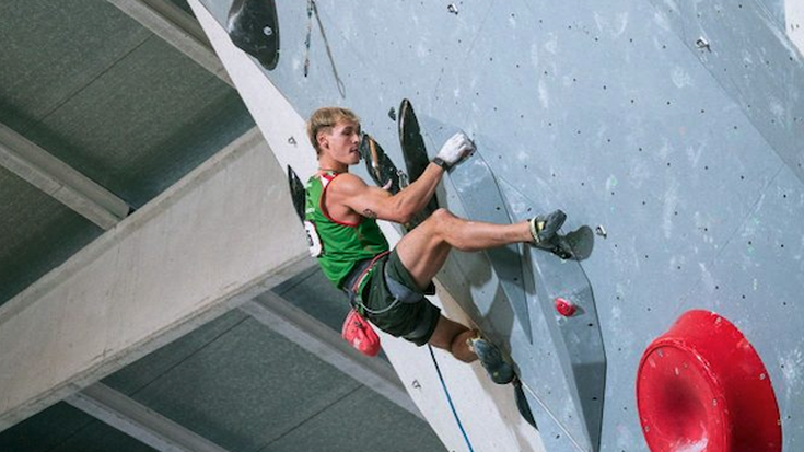 Mikel Linacisoro nagusitu da zailtasuneko Espainiako Kopako lehen proban