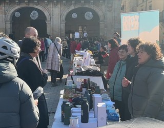 Azokaz bete dira bailarako herriak Gabonei ongietorria egiteko