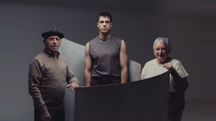 Pello Reparazen 'Xiberutikan Mendebaldera' kanta da 24. korrikako abestia