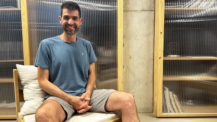 Manex Beristain: "Lanketa pertsonal baten mugarri garrantzitsua da liburua"