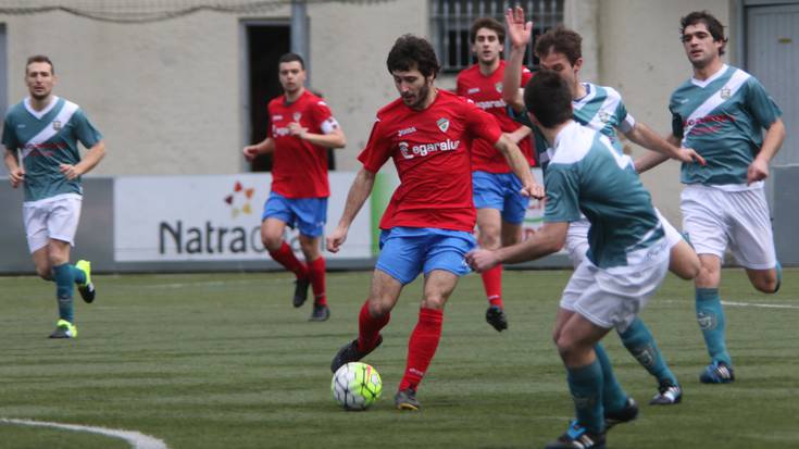 Oiartzun hobea izan da Azkoagainen (0-2) 