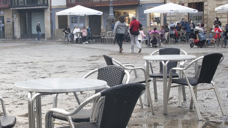 Ostalarientzako laguntza-programa berria aurkeztu du Jaurlaritzak