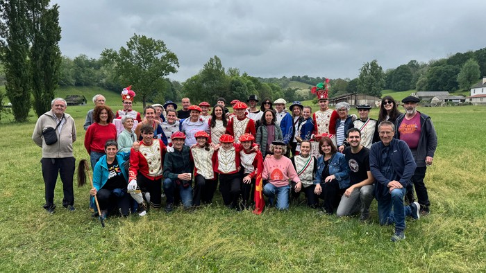 Debagoienatik Zuberoara, maskaradez gozatzera
