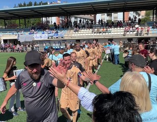 Futbolaren benetako esentziaz gozatu dute Aretxabaletan