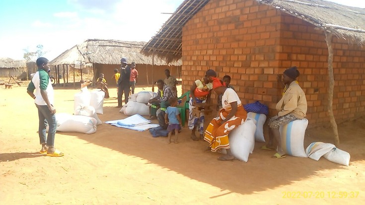 Mozambikeko nekazariak miseriatik irten daitezen lanean dihardu Mundukidek