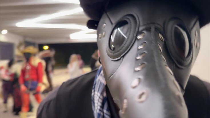 Kukumarruak zirikatzen eta txorimaloak dantzan, Arrasaten