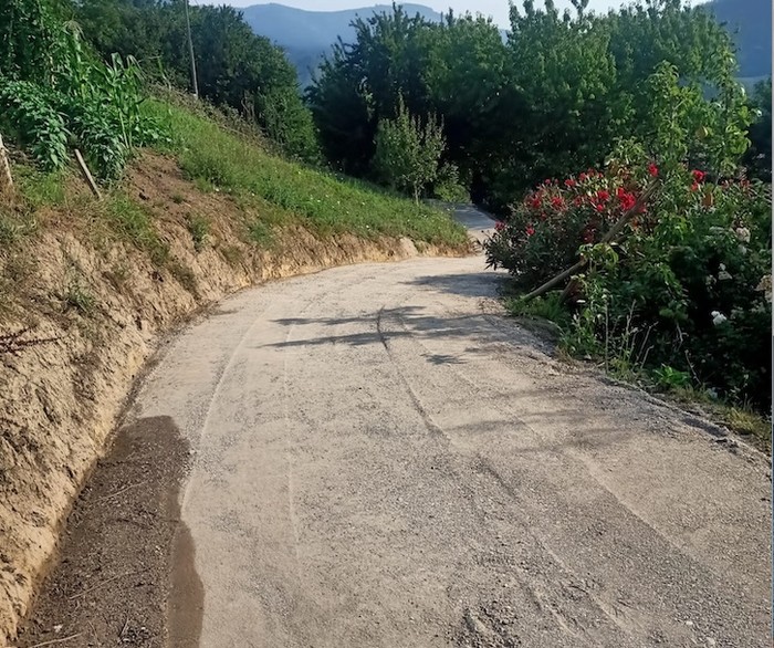 Goiko autobus geltokitik Arrate baserriraino doan bidea konpondu du Leintz Gatzagako Udalak
