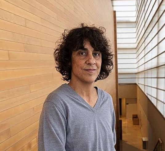 Bakardadeari buruzko hitzaldia