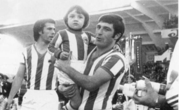 Jose Agustin Aranzabal 'Gaztelu' zendu da, Realeko jokalari historikoetako bat