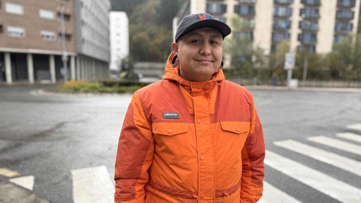 Carlos Gomez: "Jaioterritik 10.000 kilometrora nago, baina etxean sentitzen naiz"