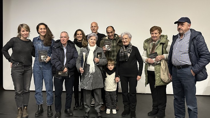 Primi Erostarberen bizitza jasotzen duen 'Itzalari dantza' liburu-diskoa aurkeztu dute