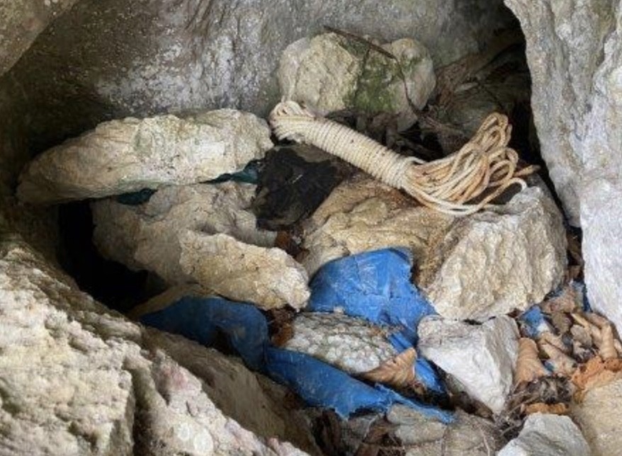 Abandonatutako lehergaiak aurkitu ditu Ertzaintzak Aizkorrin, "ustez ETArenak"