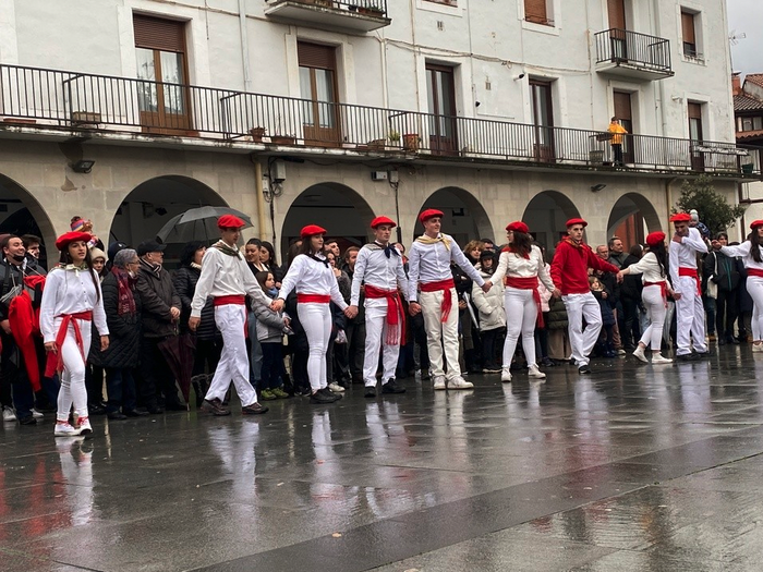 Kintoen Santa Ageda eskea
