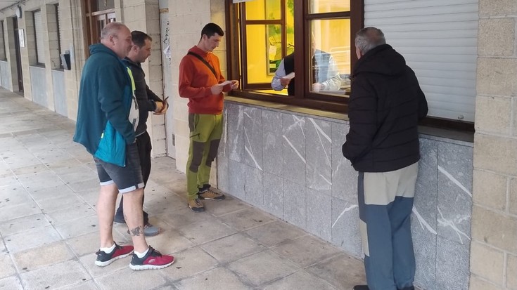 Eguaztenean lehenengoa eginda, ehiza-postu zozketak martxan ditu Aldaypek