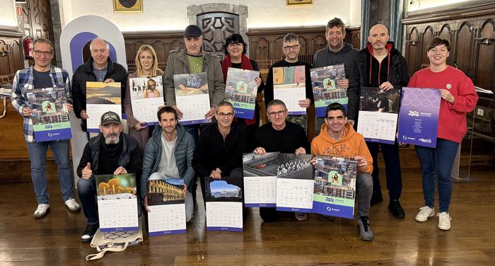 "Arrasatetik Arrasaterako" egindako 6.000 egutegi banatzeko gertu