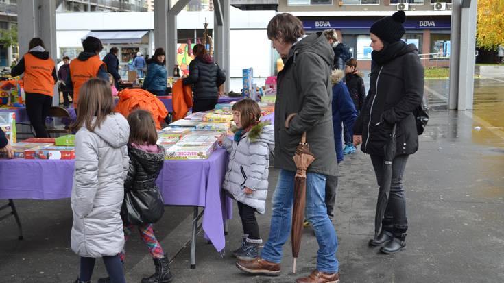 Jostailu kopuru antzerakoa, baina mota gehiagotakoak