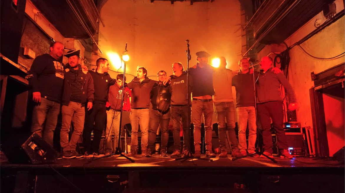 Iraitz Artola eta Iñigo Arzelus txapeldun kartzela zaharreko bertso saioan