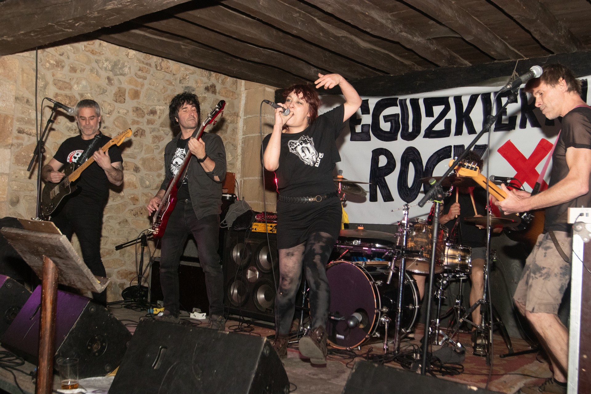 Rocka, Eguzkierripan elkartzeko aitzakia