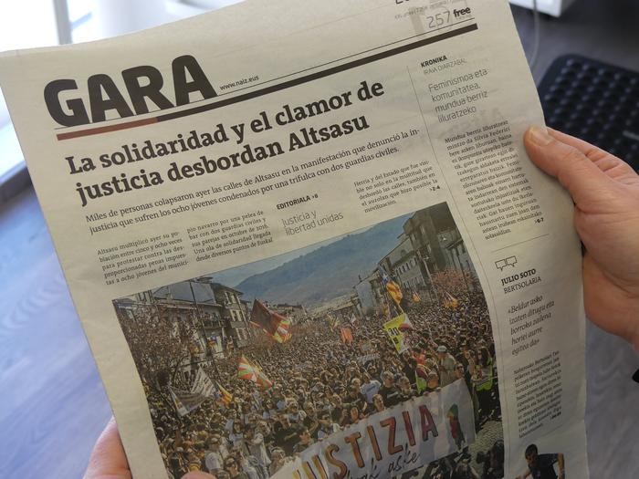 Gara egunkariaren egoeraren berri emango du Mikel Zubimendi kazetari bergararrak