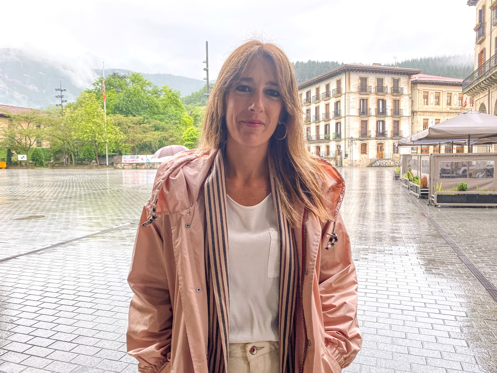 Izaro Elorza: "Eredua bera da nabarmentzekoa, herritik eta herriarendako egindako programa da gurea"